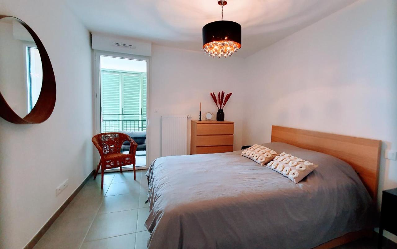 Le Revest Terrasse Vue Centre Climatisation Parking Apartment *