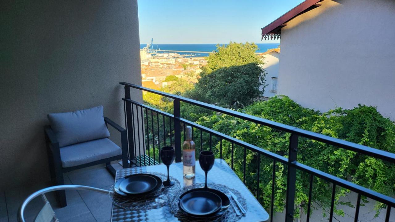 Le Revest Terrasse Vue Centre Climatisation Parking Sète